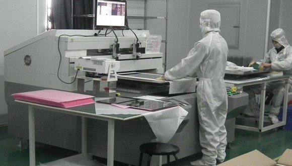玻璃切割五大联赛压球-五大联赛中国
操作者应熟悉设备的性能和结构